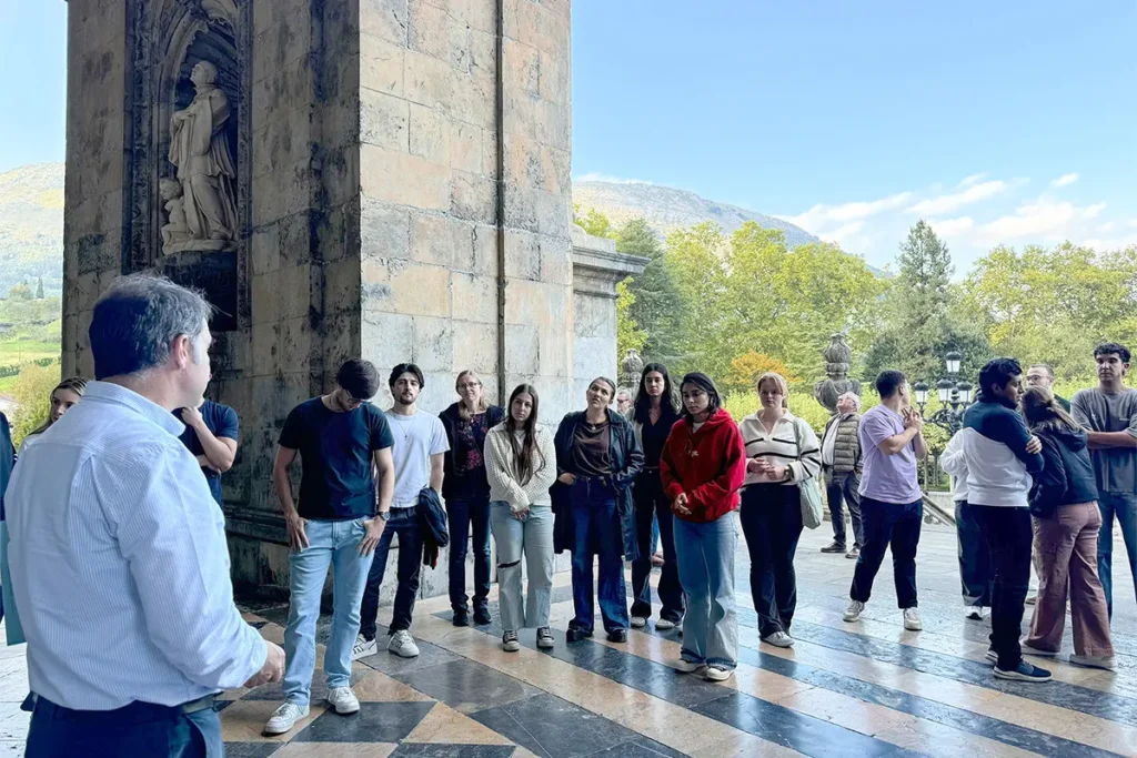 Advantere-students-visited-Loyola-and-University-of-Deusto-1-copia