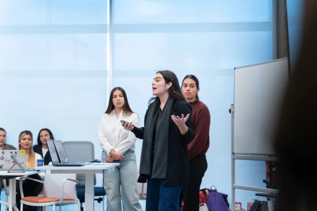 improving-people-management-with-moda-re-6-uai-1032x688